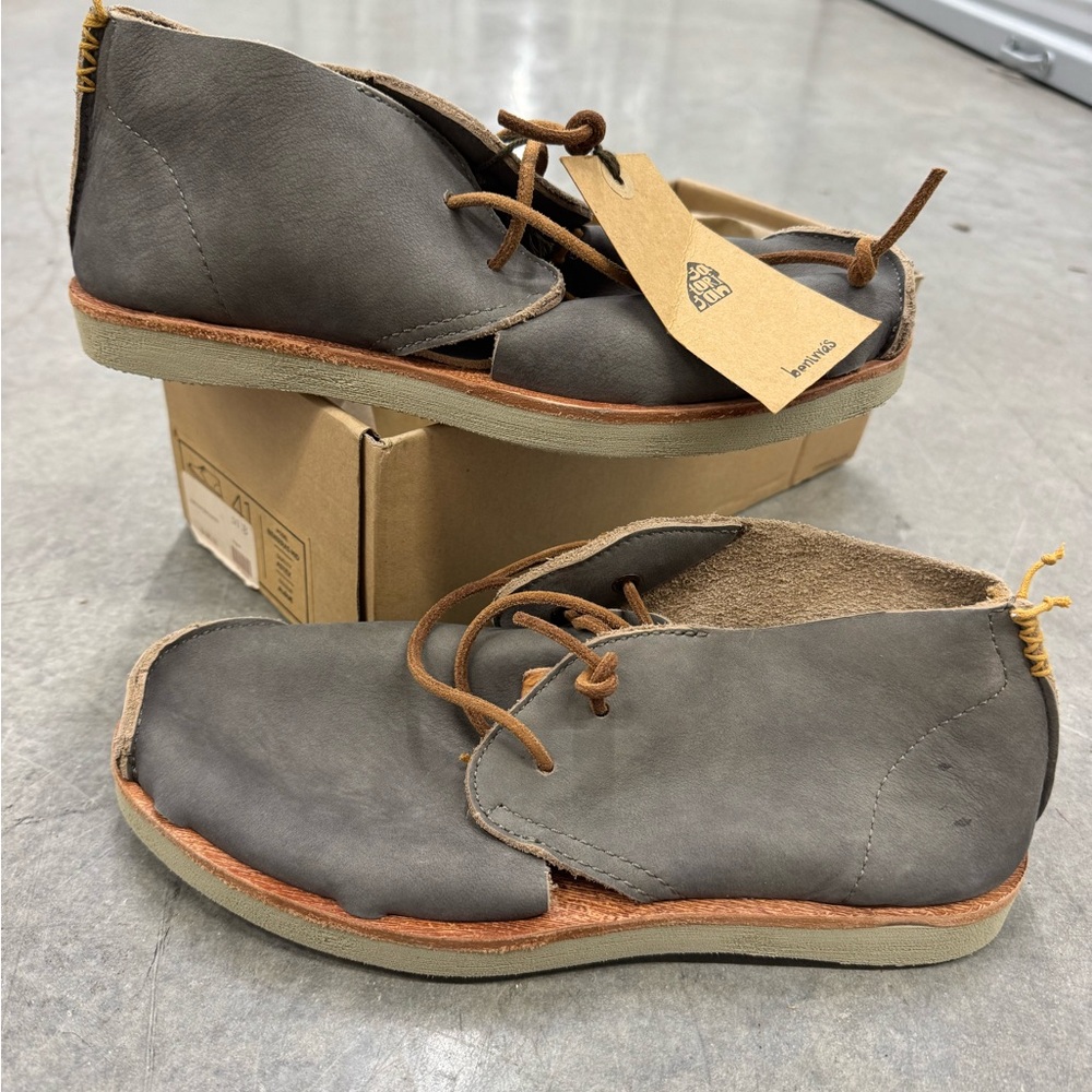 NIB men’s sandal boot Satorisan Benirras Mid size 41/ 8